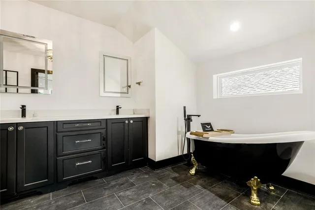 $2,900 | 2719 Amelia Street, New Orleans, LA 70115