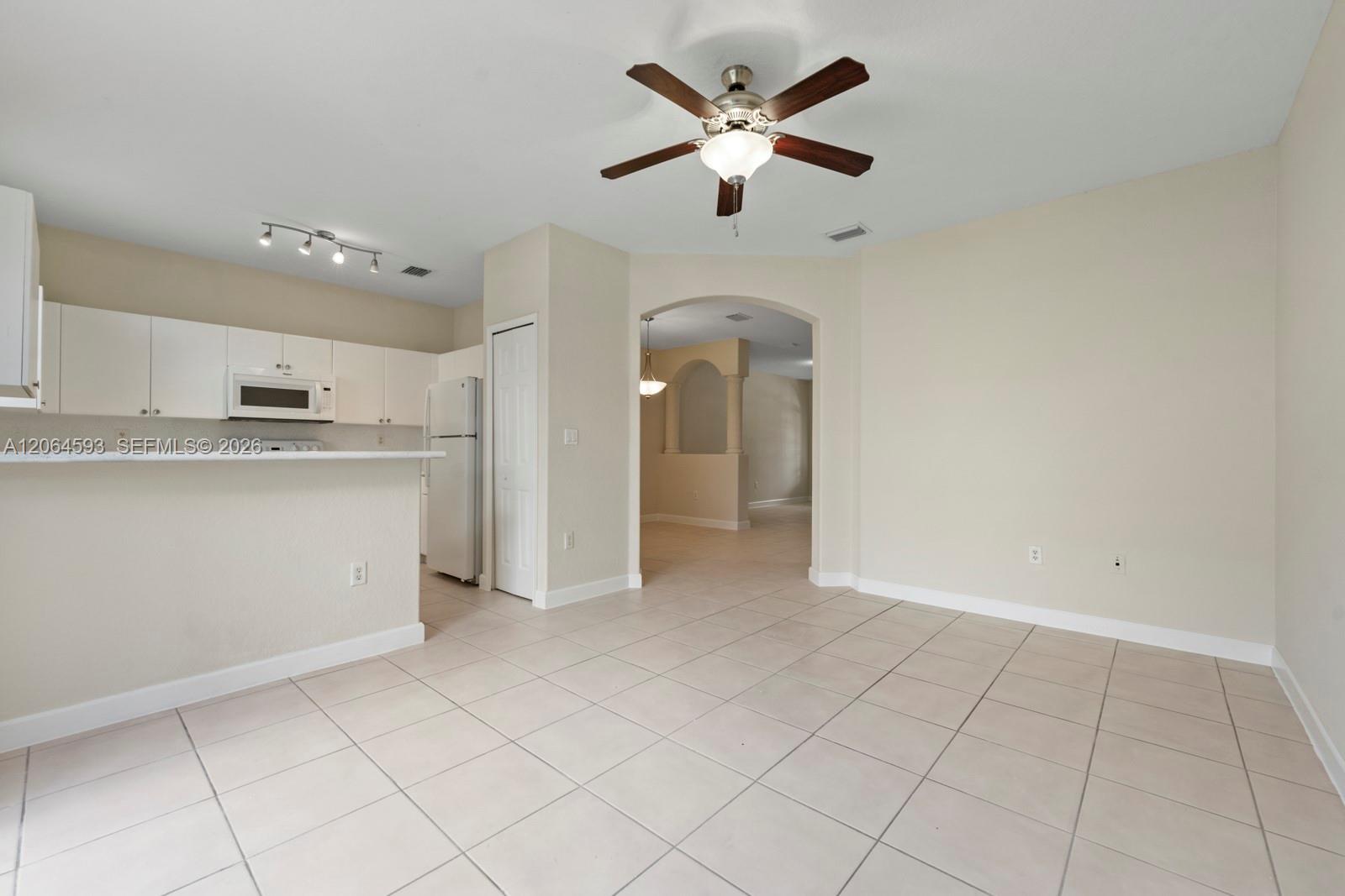 1417 Southeast 24th Road Homestead, FL 33035 - Photo 11 of 33 Gallery Image 11