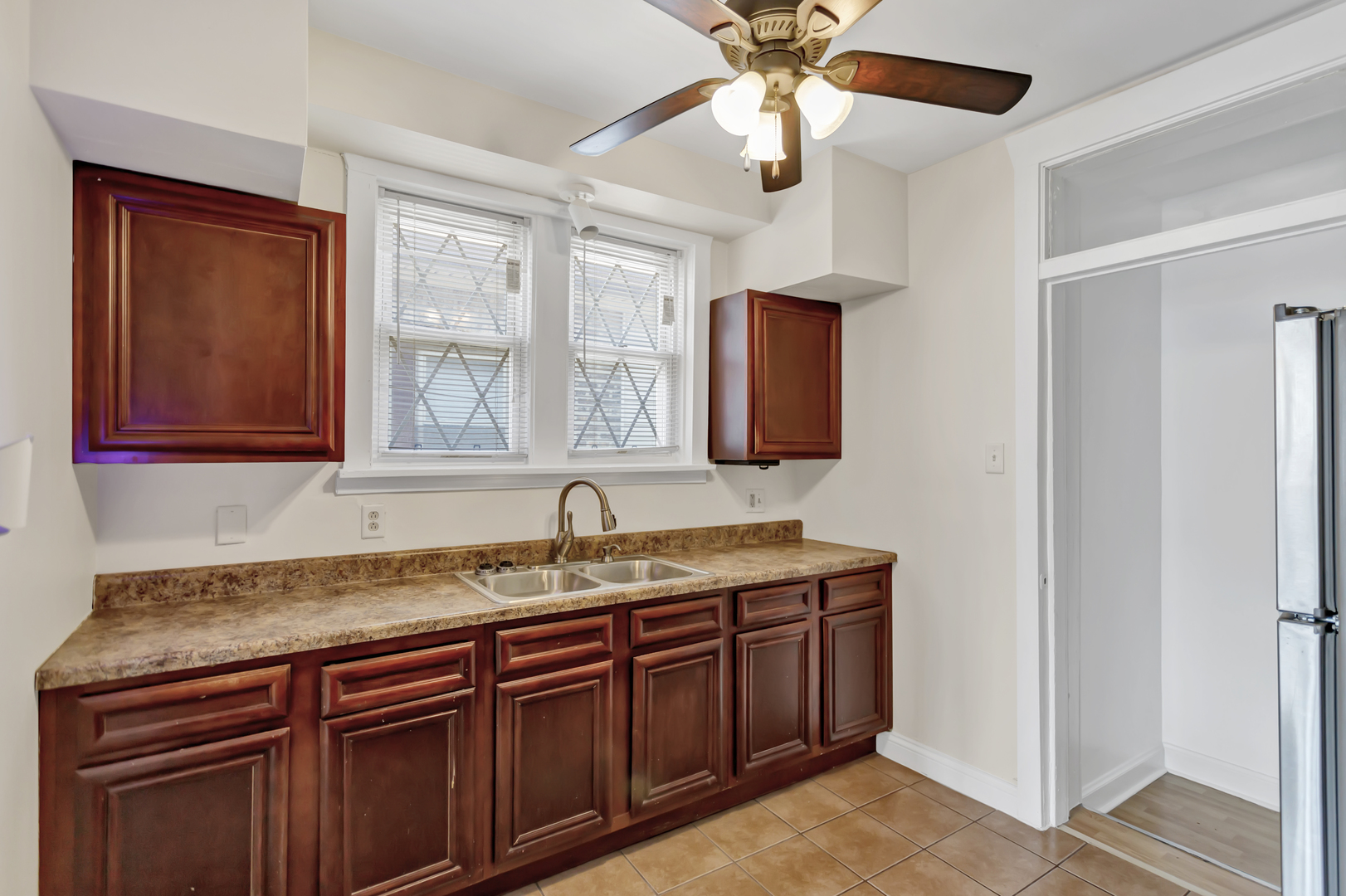 4428 West Rice Street Chicago, IL 60651 - Photo 9 of 25 Gallery Image 9