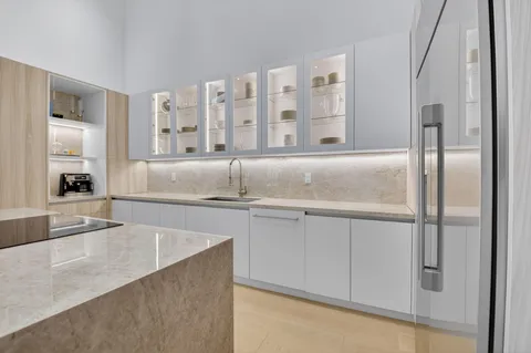 $1,695,000 | 5846 Northwest 24th Avenue, Unit 202, Boca Raton, FL 33496