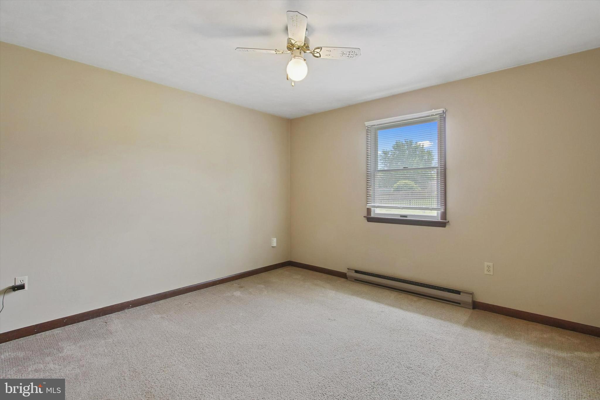 579 Spring Avenue Hanover, PA 17331 - Photo 17 of 24 Gallery Image 17