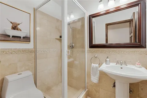 $1,399,000 | 7844 Southwest 179th Terrace, Palmetto Bay, FL 33157