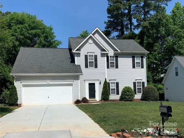 $2,350 | 7010 Duchamp Drive, Charlotte, NC 28215