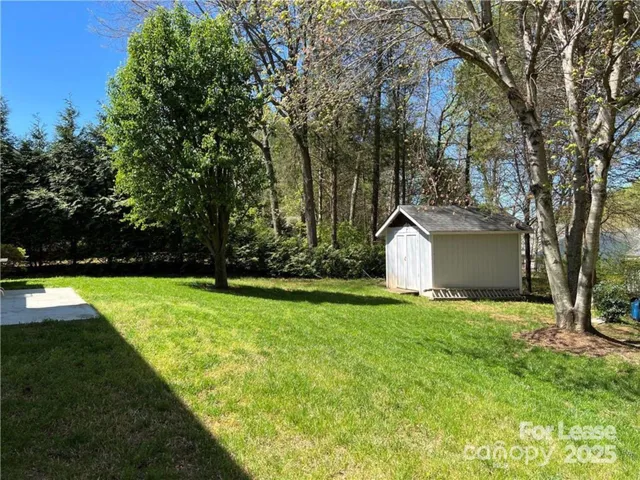 $2,350 | 7010 Duchamp Drive, Charlotte, NC 28215