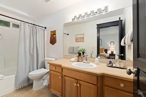 $399,900 | 8333 North Duncan Lane, Boise, ID 83714