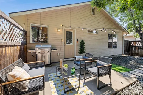 $399,900 | 8333 North Duncan Lane, Boise, ID 83714