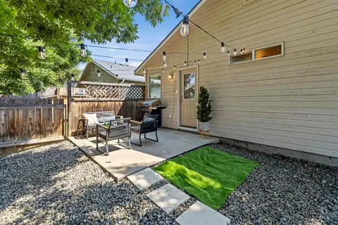 $399,900 | 8333 North Duncan Lane, Boise, ID 83714