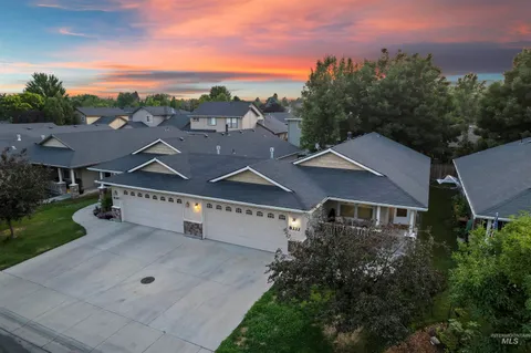 $399,900 | 8333 North Duncan Lane, Boise, ID 83714
