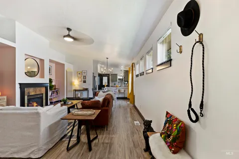 $399,900 | 8333 North Duncan Lane, Boise, ID 83714