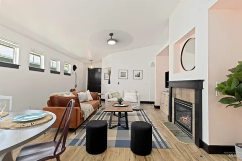 $399,900 | 8333 North Duncan Lane, Boise, ID 83714