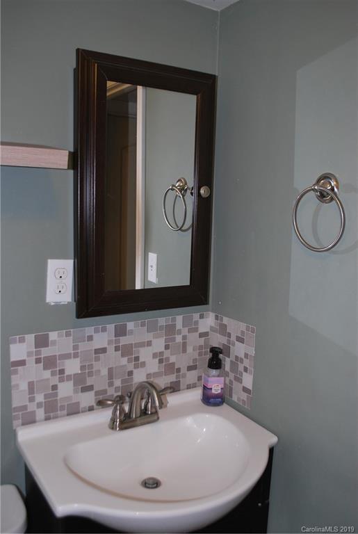 44 Abbott Road Canton, NC 28716 - Photo 14 of 24