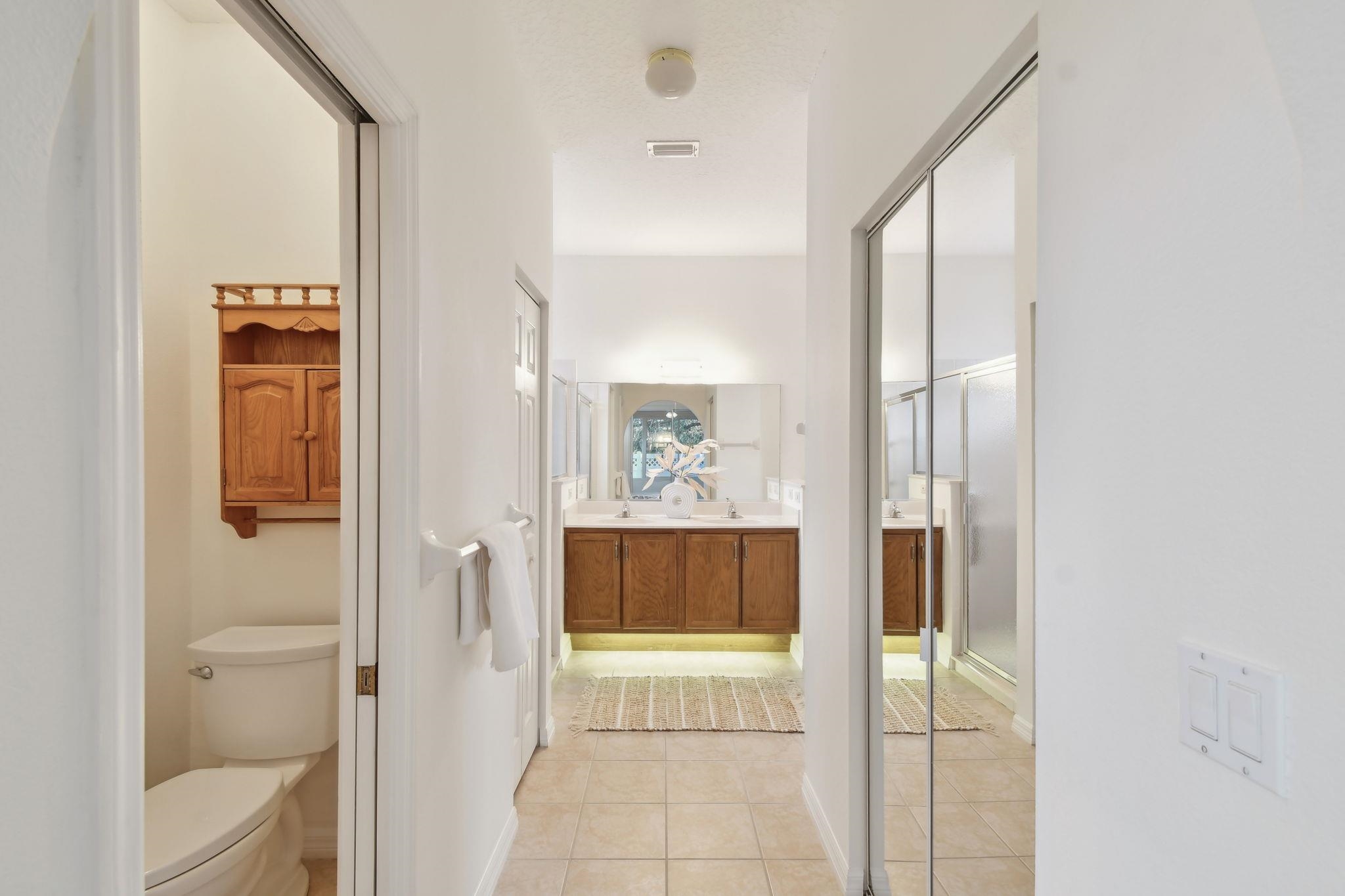 581 Boxwood Place St. Augustine, FL 32086 - Photo 21 of 44 a view of bathroom with a tub and shower