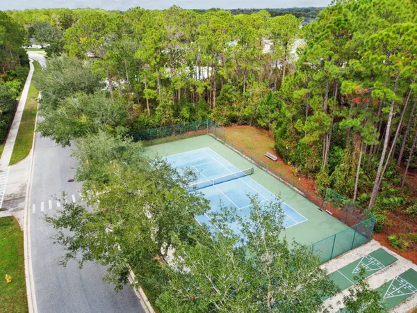 $369,500 | 581 Boxwood Place, St. Augustine, FL 32086