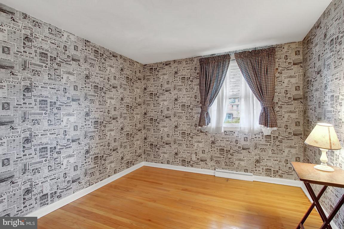 3017 Dundee Road York, PA 17406 - Photo 14 of 25 Gallery Image 14