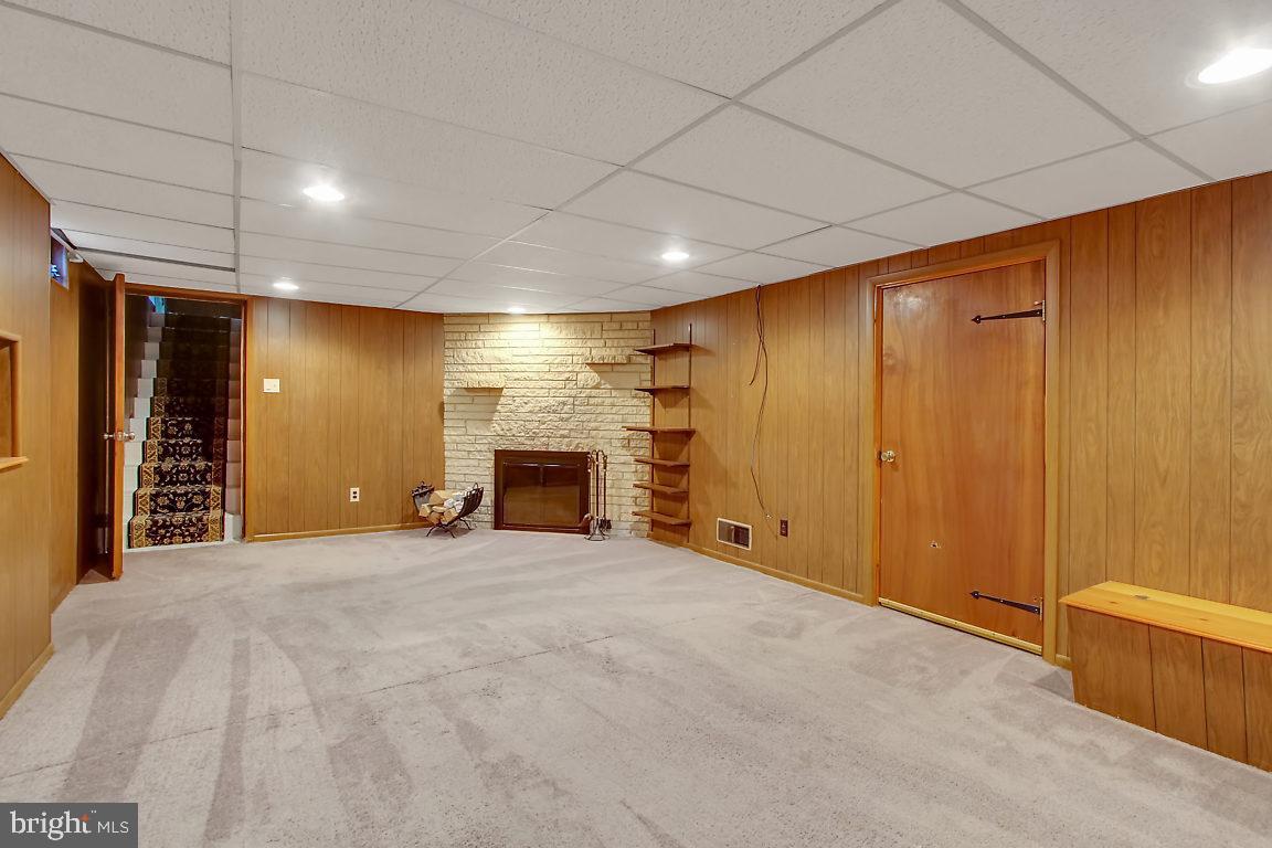 3017 Dundee Road York, PA 17406 - Photo 18 of 25 Gallery Image 18