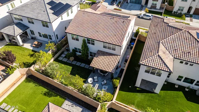 $1,100,000 | 19127 Malabar Street, Santa Clarita, CA 91351