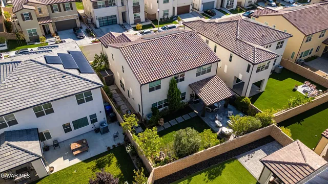 $1,100,000 | 19127 Malabar Street, Santa Clarita, CA 91351