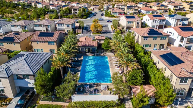 $1,100,000 | 19127 Malabar Street, Santa Clarita, CA 91351