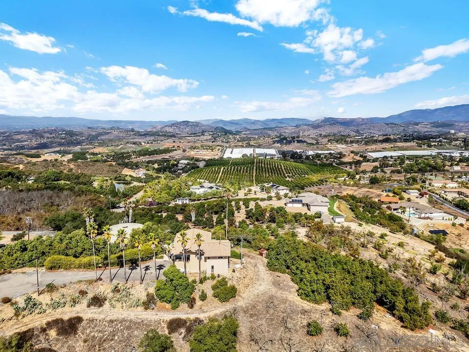 30311 Circle R Lane Valley Center, CA 92082 - Photo 40 of 43 Gallery Image 40