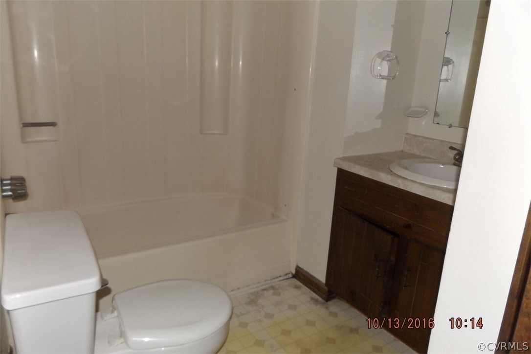 11101 Timonium Drive Chester, VA 23831 - Photo 8 of 18 a bathroom with a sink and toilet