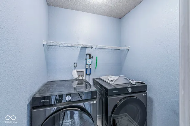 $180,000 | 4535 Connaught W Drive, Plainfield, IN 46168