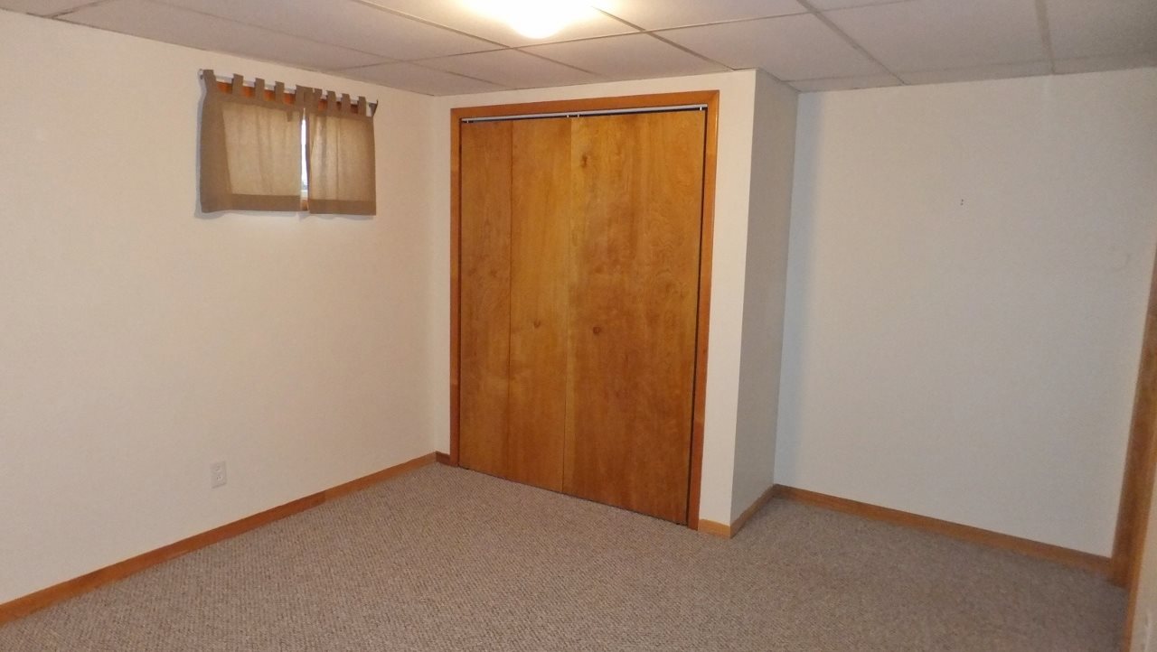 4723 Strait Road Traverse City, MI 49685 - Photo 21 of 24 1798673-21.JPG