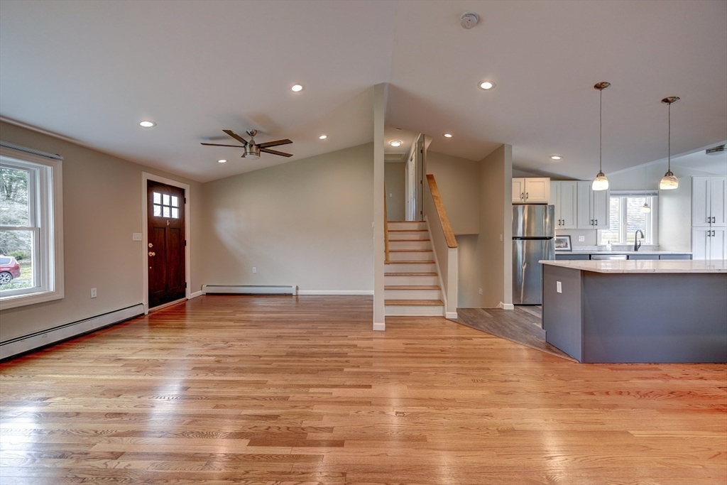 9 Colonial Road Seekonk, MA 02771 - Photo 14 of 39 Gallery Image 14