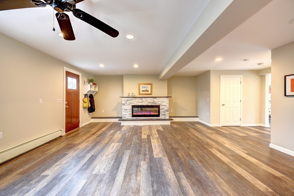 9 Colonial Road Seekonk, MA 02771 - Photo 4 of 39 Gallery Image 4