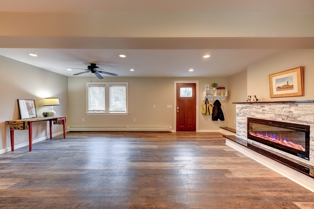 9 Colonial Road Seekonk, MA 02771 - Photo 5 of 39 Gallery Image 5
