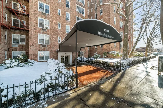 $265,000 | 6200 Riverdale Avenue, Unit 7A | North Riverdale