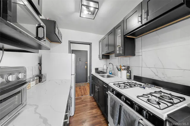 $265,000 | 6200 Riverdale Avenue, Unit 7A | North Riverdale