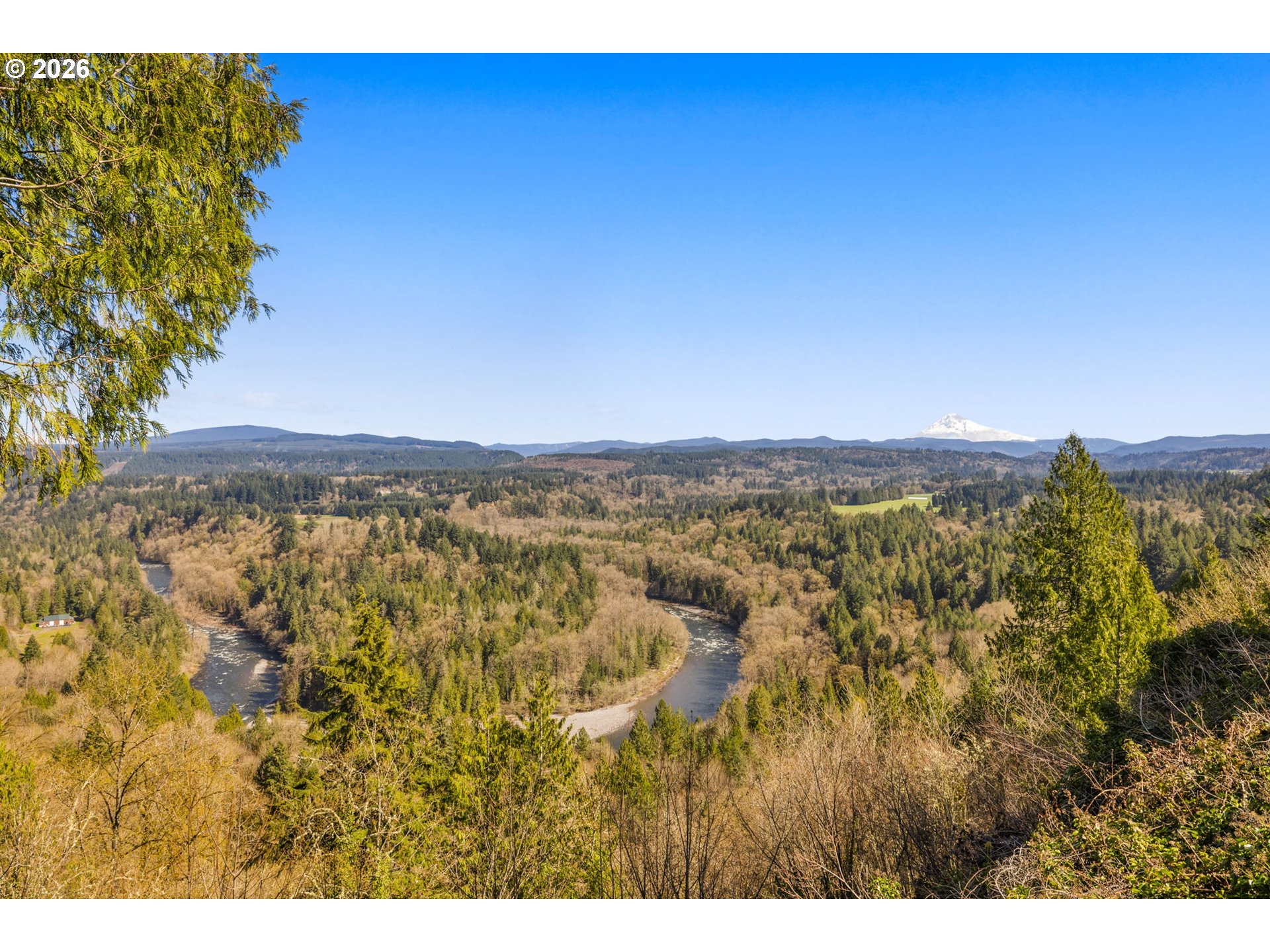 15880 Southeast Bluff Road Sandy, OR 97055 - Photo 6 of 47 a view of a city