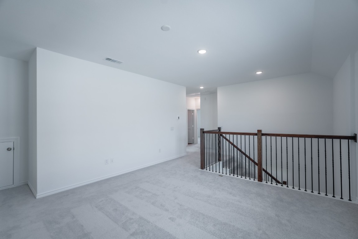 15135 Wild Gully Way Conroe, TX 77302 - Photo 24 of 42 a view of a hallway