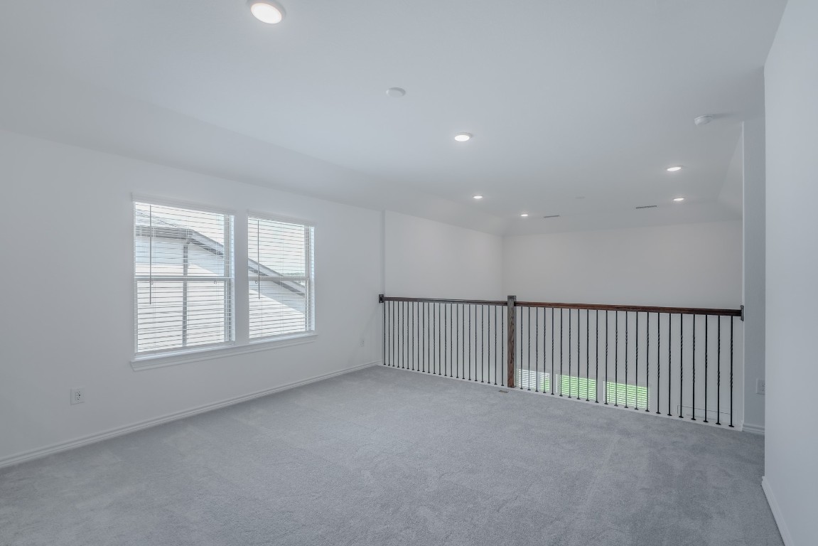 15135 Wild Gully Way Conroe, TX 77302 - Photo 28 of 42 a view of an empty room with a window