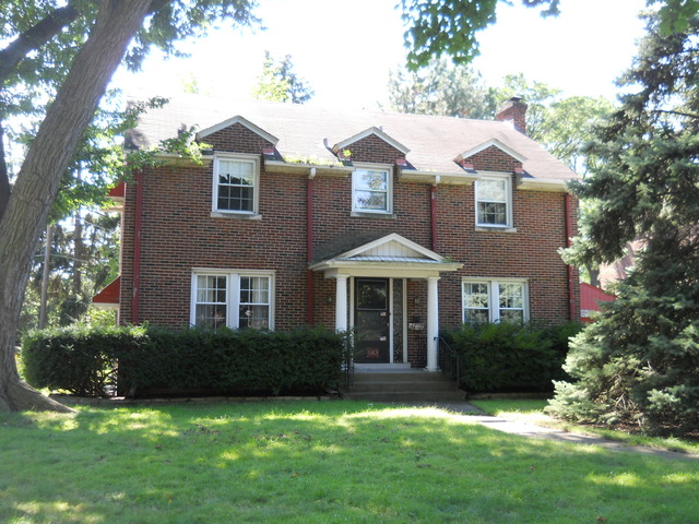 183 Southcote Road Riverside, IL 60546 - Photo 1 of 9