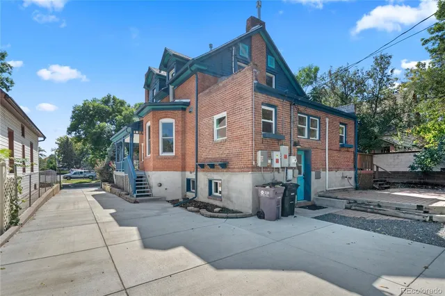 $1,095,000 | 2445 West 39th Avenue, Denver, CO 80211
