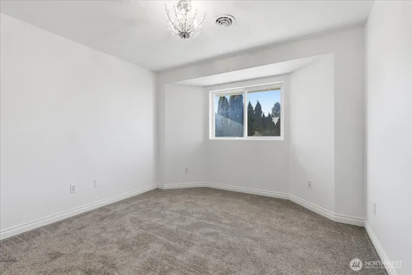 $535,000 | 17 Washington Place, Electric City, WA 99123