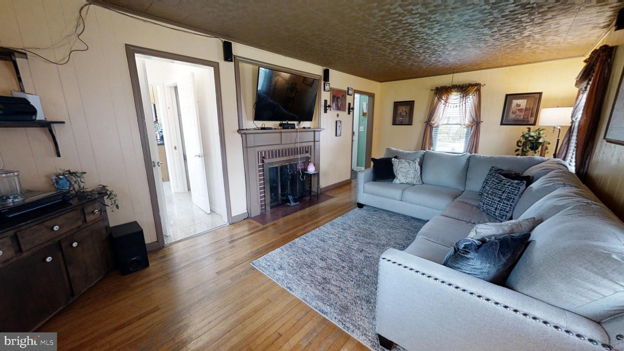 16 Temple Road Vineland, NJ 08360 - Photo 3 of 52 Gallery Image 3