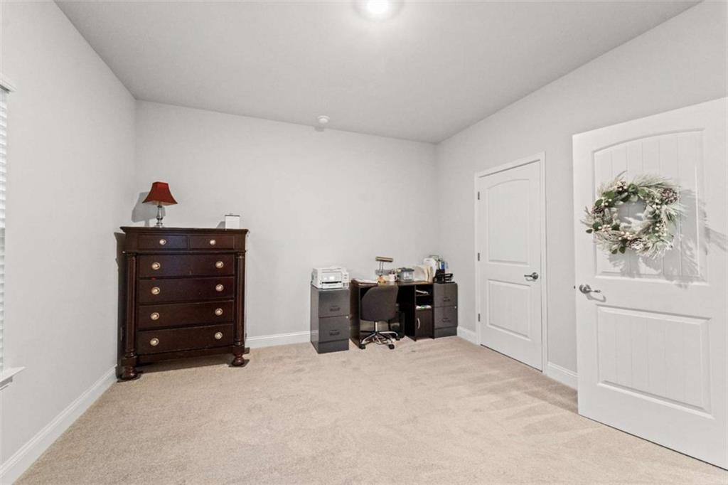 1833 Abbey Road Griffin, GA 30223 - Photo 24 of 37