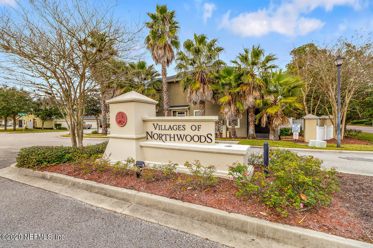 Neighborhood Entrance