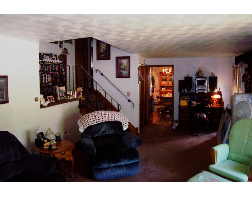 43 Hickory Road Halifax, MA 02338 - Photo 9 of 10 Gallery Image 9