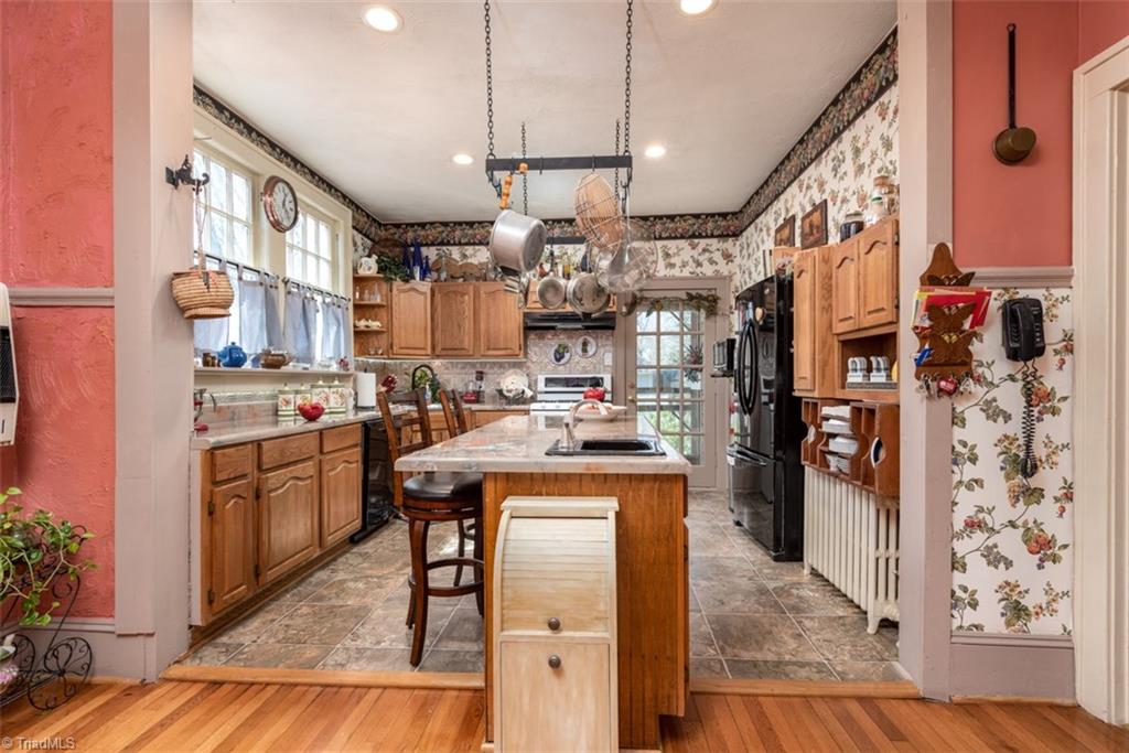 421 Boone Road Eden, NC 27288 - Photo 9 of 38 Gallery Image 9