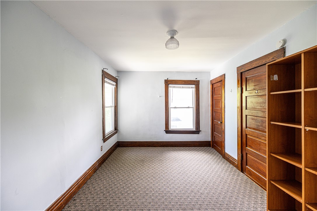 54-56 Fort Hill Terrace Rochester, NY 14620 - Photo 19 of 46