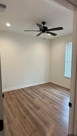 $284,900 | 257 Oak Vly Drive, Gilmer, TX 75644