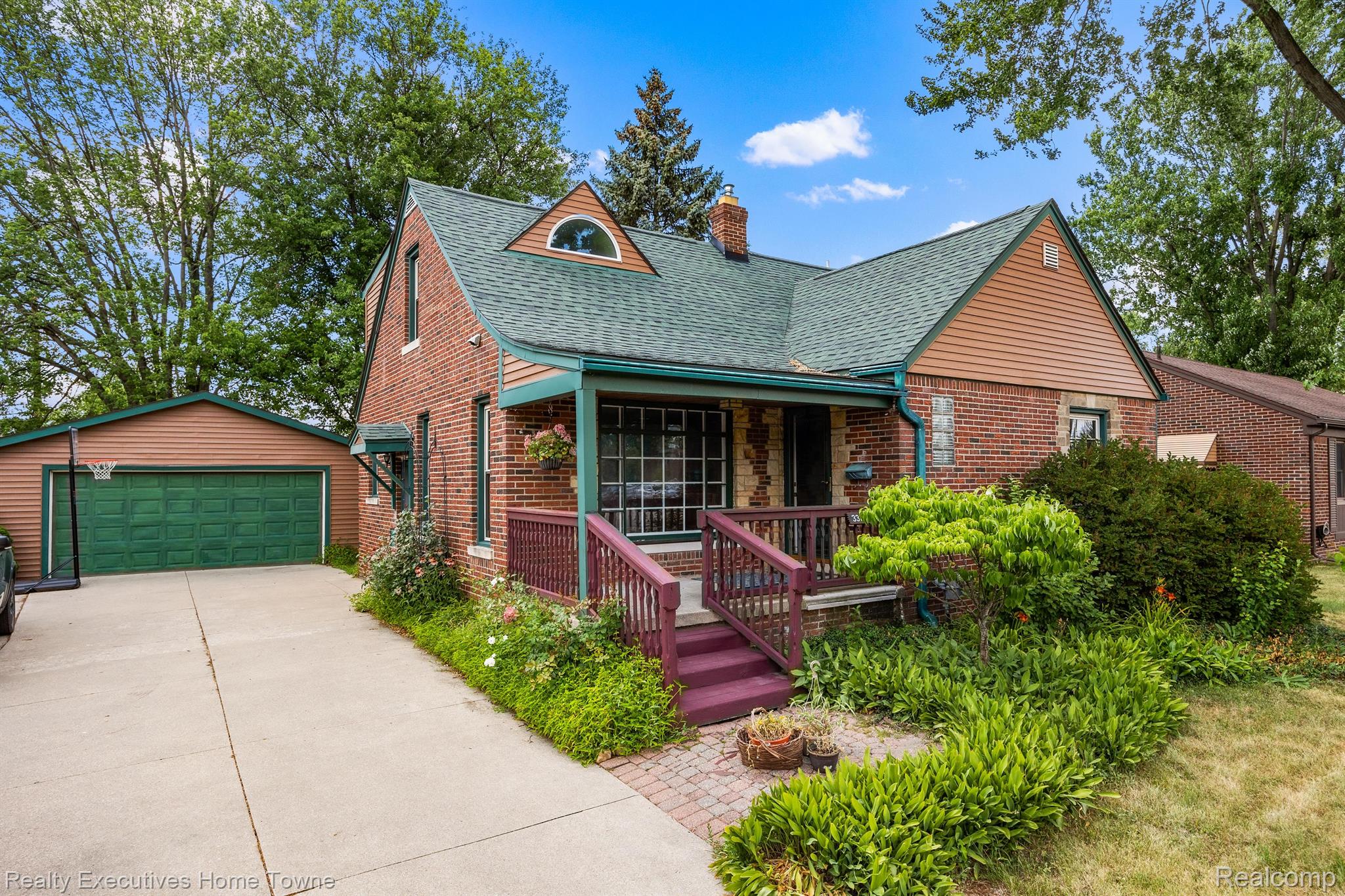33255 Utica Road Fraser, MI 48026 - Photo 1 of 31 Gallery Image 1