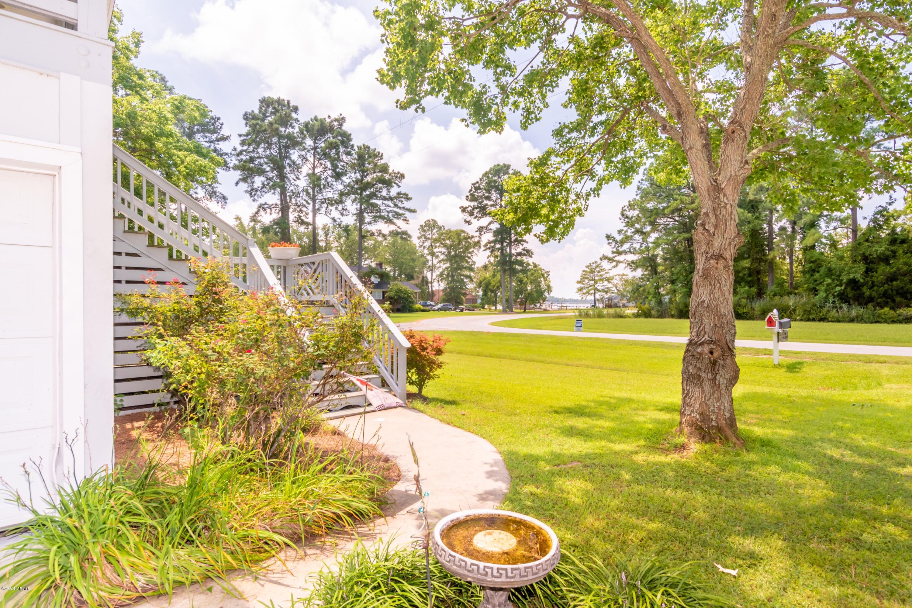 415 Smith Shore Road Belhaven, NC 27810 - Photo 29 of 38 030_FrontYard