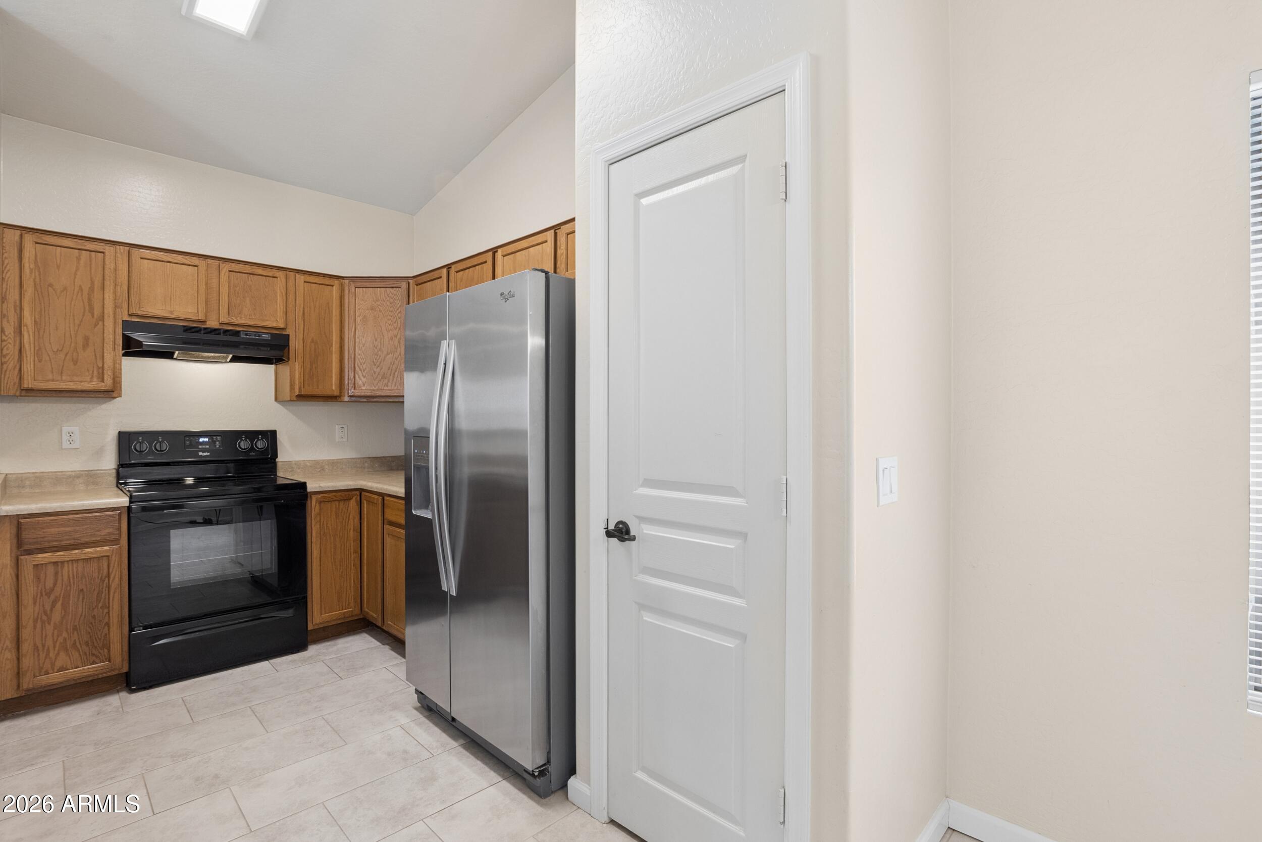 24025 West Pecan Road Buckeye, AZ 85326 - Photo 16 of 42 Kitchen