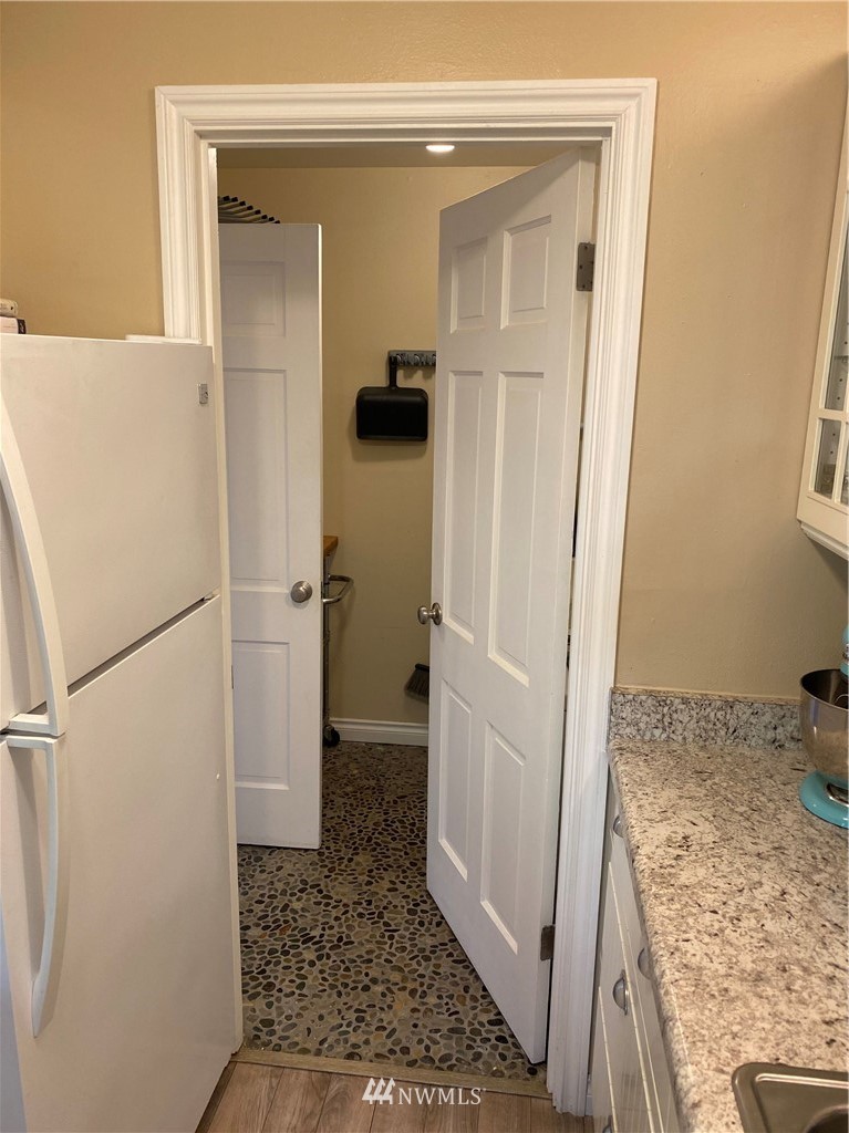 21118 77th Place West, Unit 102 Edmonds, WA 98026 - Photo 14 of 26