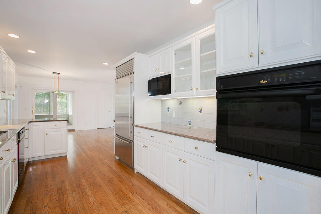 8 Winding Cove Road Marstons Mills, MA 02648 - Photo 9 of 51 _LMS9988