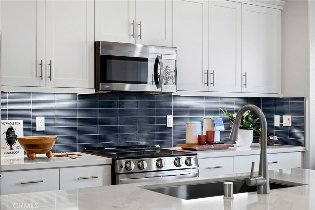 7014 Solara Way Westminster, CA 92683 - Photo 5 of 23